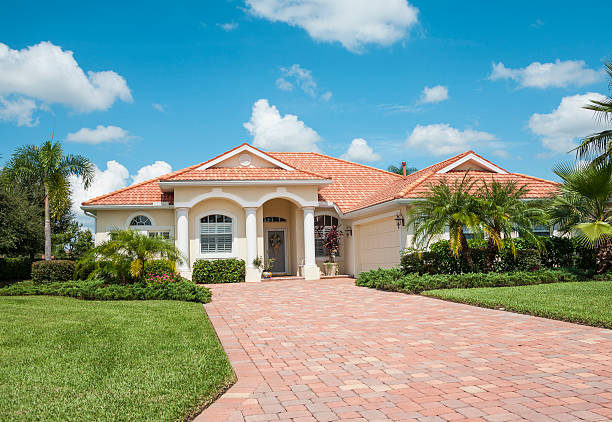 Best Professional Driveway Pavers  in Pinardville, NH